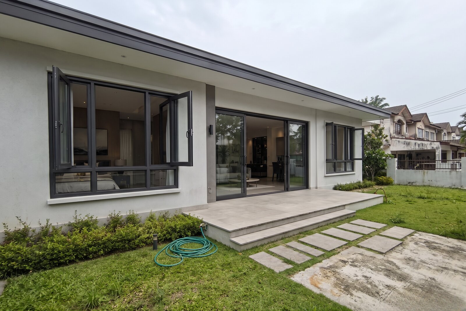 Aluminium casement windows and sliding doors